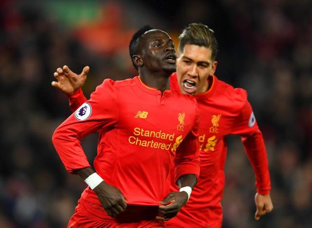 佘繕妡和鄭 佘繕妡和鄭