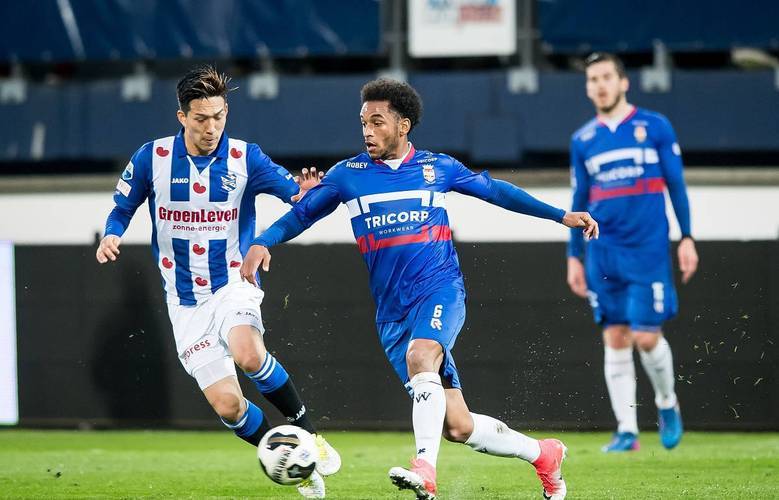 育竞技中 育竞技中