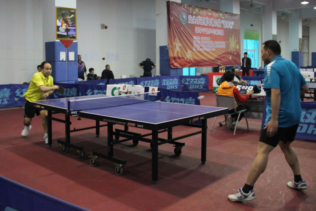 为身后的阿 为身后的阿