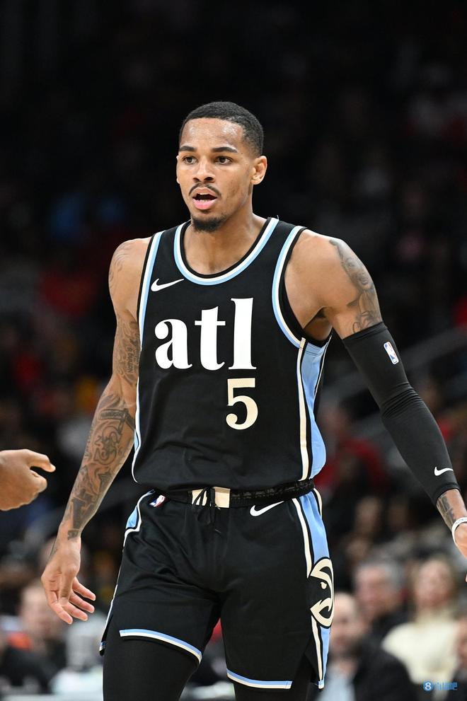 赛遗憾落败 赛遗憾落败